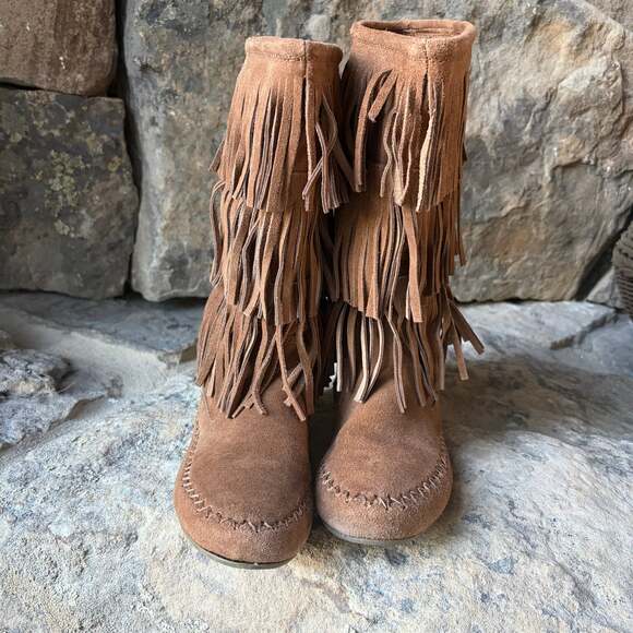 makalu california Shoes - Makalu California Nalani Suede Fringe Boots Women 9M Boho Moccasin